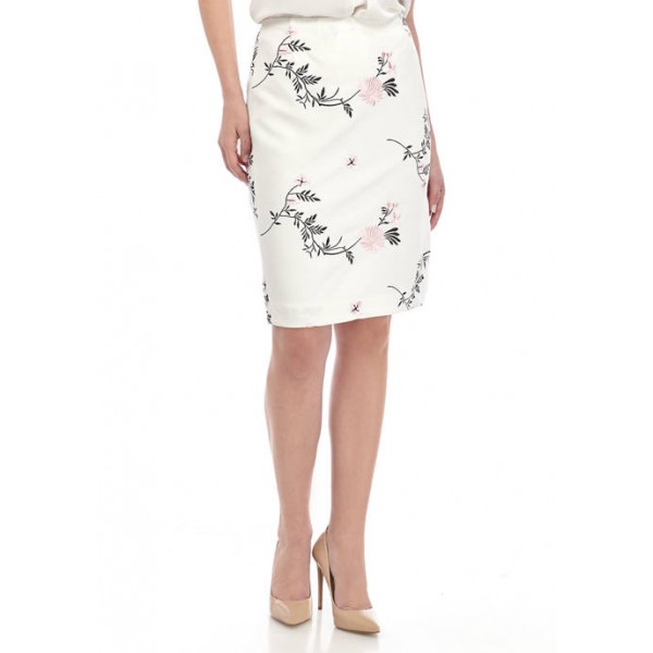 Kasper Women's Embroidered Floral Scuba Slim Skirt