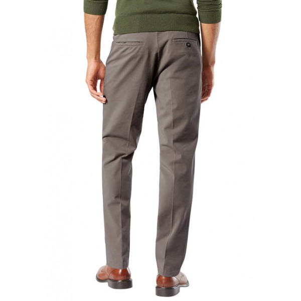 Dockers® Slim Tapered Fit Workday Khaki Smart 360 Flex™ Pants